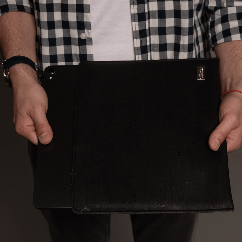 Eco Ipad Pro Sleeve<br> Cork & Burel<br> Midnight Black